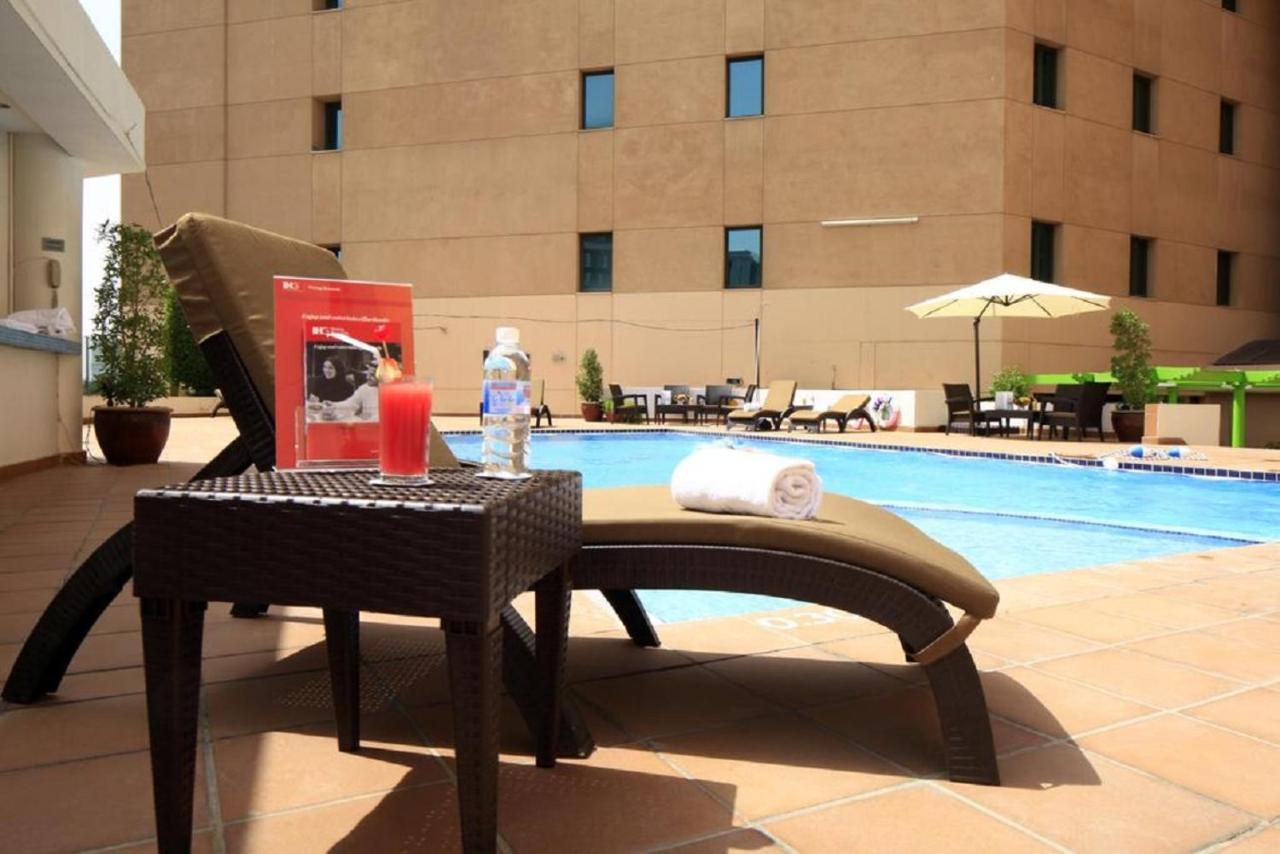 Holiday Inn Olaya By Ihg Riyadh Bagian luar foto
