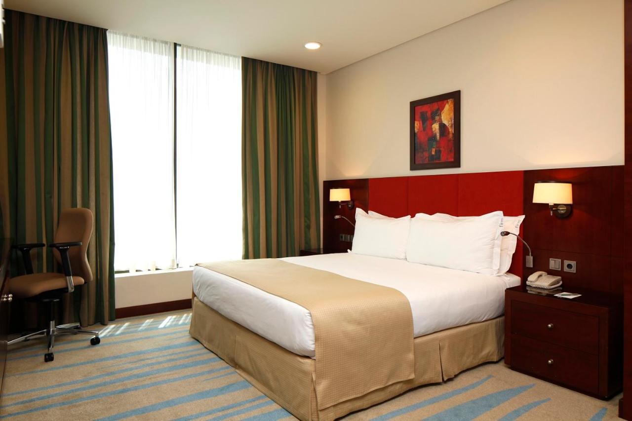 Holiday Inn Olaya By Ihg Riyadh Bagian luar foto