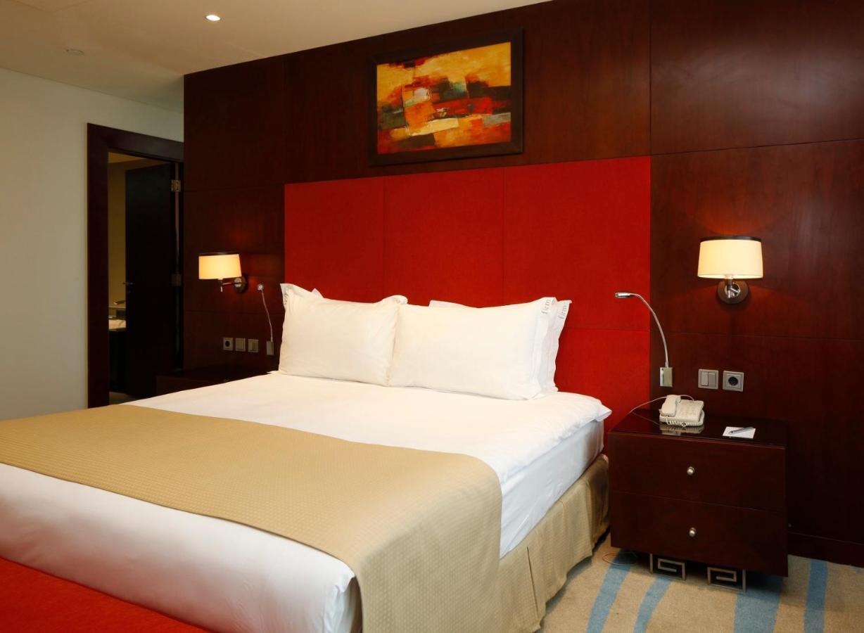 Holiday Inn Olaya By Ihg Riyadh Bagian luar foto