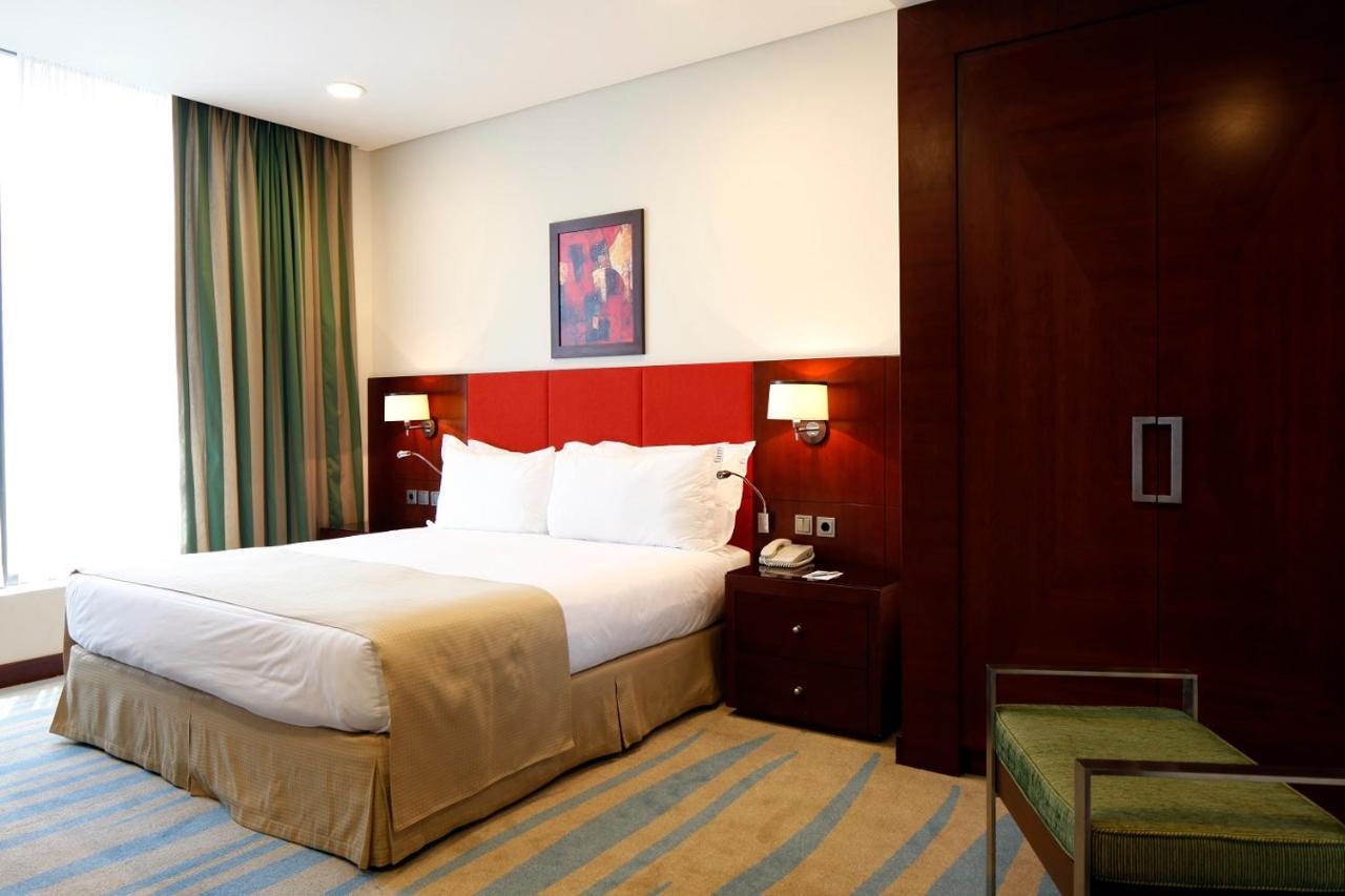 Holiday Inn Olaya By Ihg Riyadh Bagian luar foto