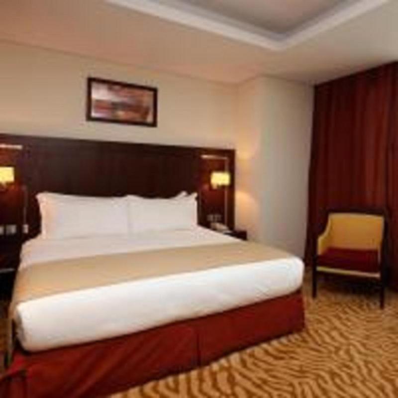 Holiday Inn Olaya By Ihg Riyadh Bagian luar foto