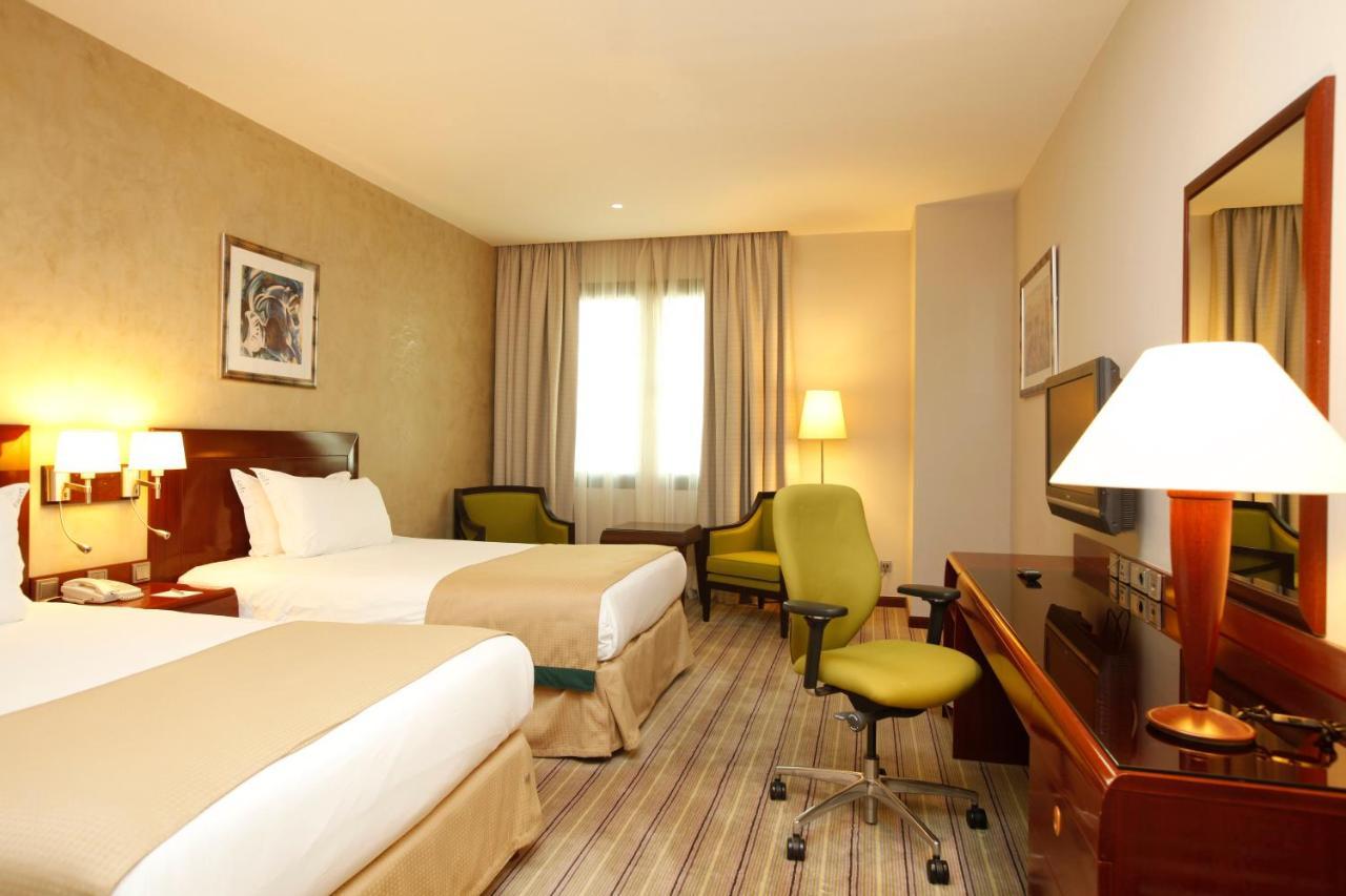Holiday Inn Olaya By Ihg Riyadh Bagian luar foto